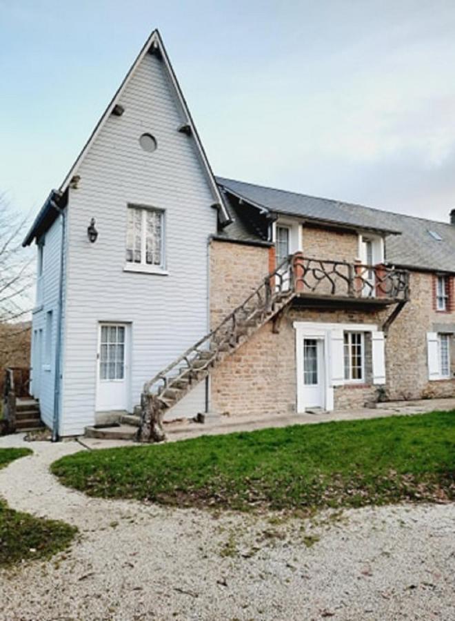 Gites De La Petite Suisse Clécy Esterno foto