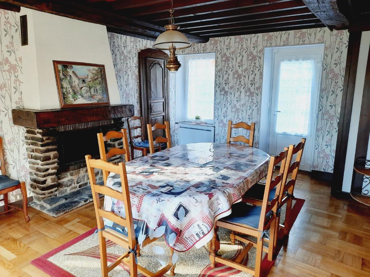 Gites De La Petite Suisse Clécy Esterno foto
